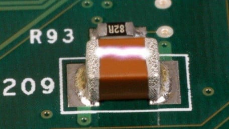 Combining Creepage with Miniaturization in High-Voltage Automotive Drives
