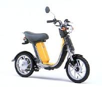 Yamaha E-Scooter Sells 300 Orders in Japan