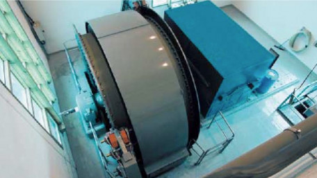 Gravity System Aids Storage in Unused Mine Shaft