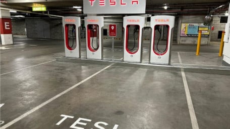 EV Charging Roundup: Tesla’s Supercharger Expansion and More