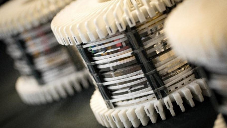 Nanocrystalline Material and Fabrication Process for Advanced Magnetic Devices