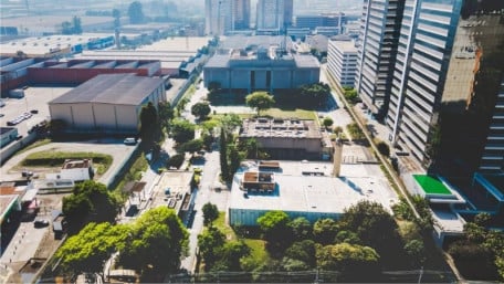Renewable Energy to Power AI Data Center Near Amazon River 