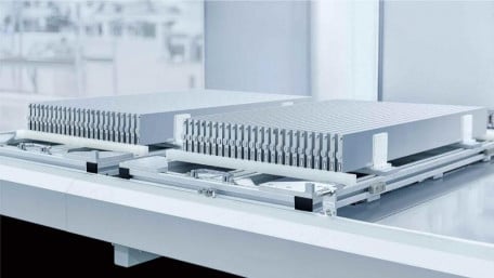 BYD  vs. Tesla: Who Wins the EV Battery Battle? 