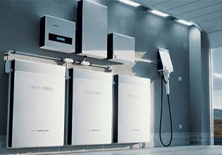 The Major Differences Between Supercapacitors and Batteries