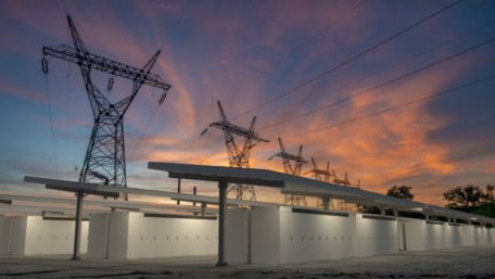 Briefs: Companies Aim to Diversify Energy Assets and Reliability