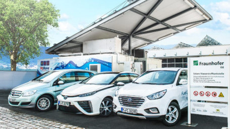 Fraunhofer ISE Compares Greenhouse Gas Emissions from Battery and Hydrogen Fuel Cell Vehicles