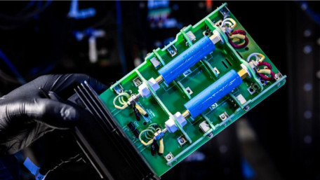Battery Makers Scale Up