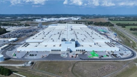 GM, Ford and Tesla Make a Leap to LFP Battery Production