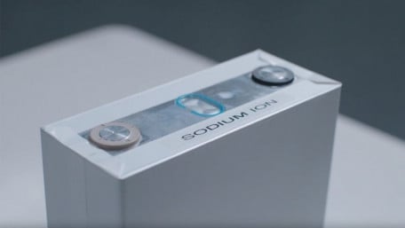 Grid Power: GM Pivots to Sodium Batteries and V2G Technology 