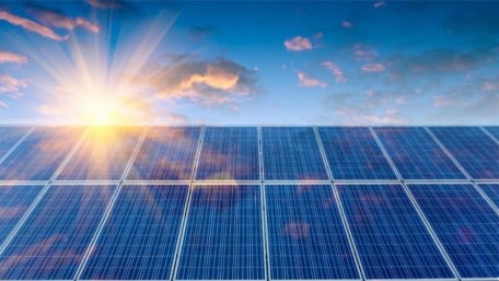 Solar Device Embraces the Heat for Better Performance