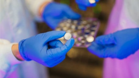 Salty ‘Water Glue’ Helps Aqueous Batteries Live Longer
