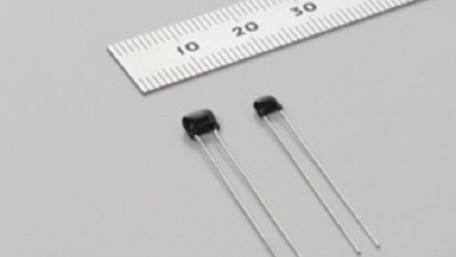 Lead-type MLCCs for Automotive Designs at 175°C and 200°C
