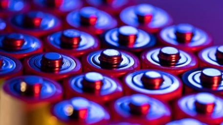 Battery Research Targets Performance, Recycling, and Dendrites