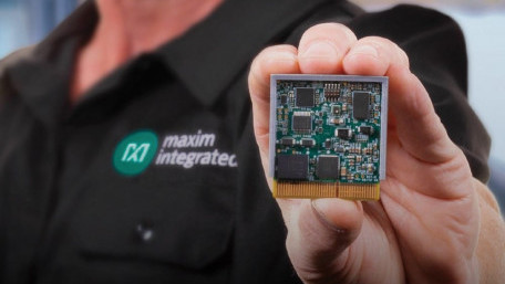 Compact PLC Reference Design Drives Intelligence to the Digital Factory Edge
