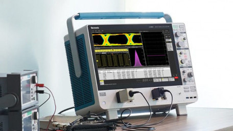 Mixed Signal Oscilloscope for Embedded System Designers