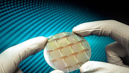 NexGen to make Vertical GaN FETs with AIXTRON MOCVD Technology