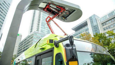 SAE Sets Charging Standards for Transit Fleets, Other Heavy-Duty EVs