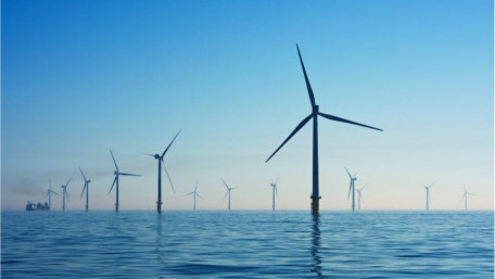 Offshore Floating Wind Farms Provide Lifelong Environmental Benefits