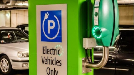 Providing a New Hub for Fast-Charging EV Chargers
