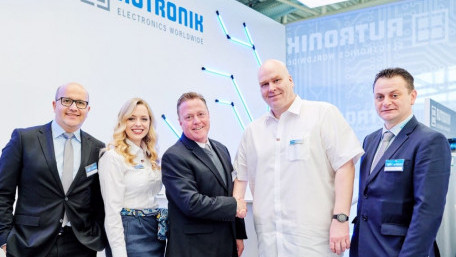 Rutronik and Jauch Quartz America Pen Distribution Agreement for North America