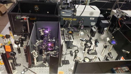 Hopping Battery Ions Show ‘Memory’ When Laser Zapped