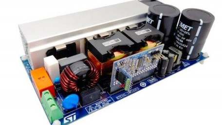 2kW Two-Channel Interleaved PFC Reference Design with Digital Control