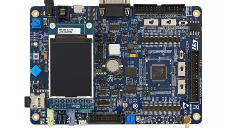 MCUs Optimized for GaN- and SiC-Based Digital Power Designs