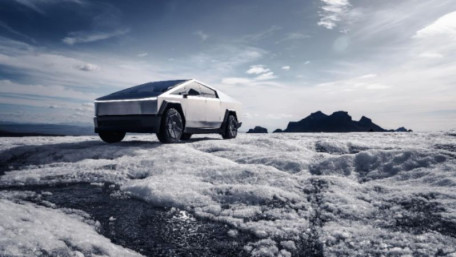 Cancelation Looms as Tesla Pushes 4680D Dry Coating