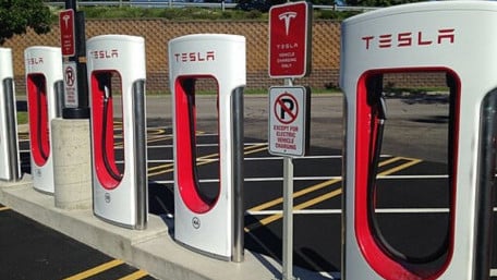 Tesla Predictive Technology Addresses Real-Time EV Charging Station Issues