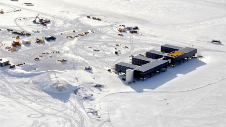Subzero-Ready Renewables: Powering Science at the South Pole 