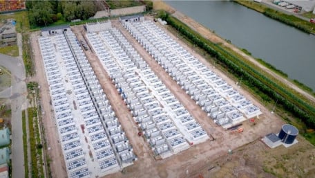 Largest Battery Storage System in Europe Begins Operations