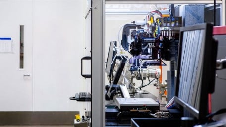 Argonne Researchers Jet-Print Durable, Low-Power Transistors 