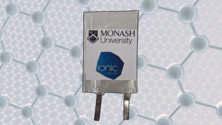 Supercapacitor Graphene Discovery Closes Gap With Batteries