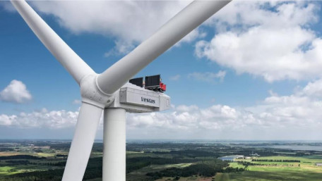 Infographic: How Does Europe’s Biggest Offshore Wind Turbine Measure Up?