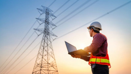 It’s More Than Tech: Five Steps to Building a Self-Healing Grid