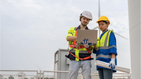 EE Professors Provide Insights on Sustainability Gaps in Engineering Education