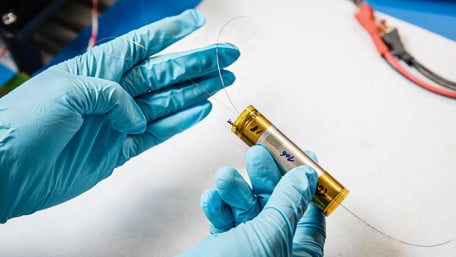 Using Fiber Optics to Monitor Batteries, Improve Performance