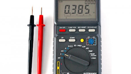 Analog and Digital Test Instrument Advantages and Disadvantages