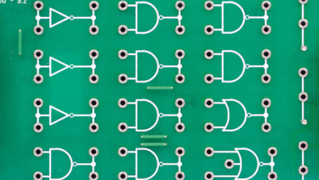 Digital Electronics Basics: Universal Gates