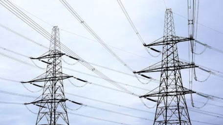Global Clean Energy Transition Needs Trillions More in Grid Investments