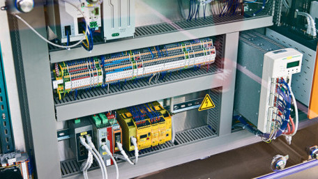 Optimize Switching Power Supply Layout by Minimizing Hot Loop PCB ESRs and ESLs