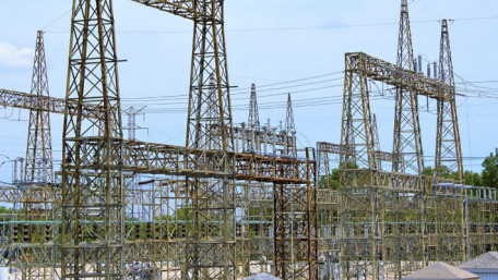 Increasing Transmission and Distribution Efficiency for Decarbonization