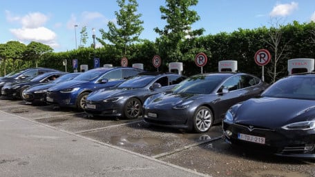 Researchers Develop Conductive Polymer Coating to Extend EV Battery Life