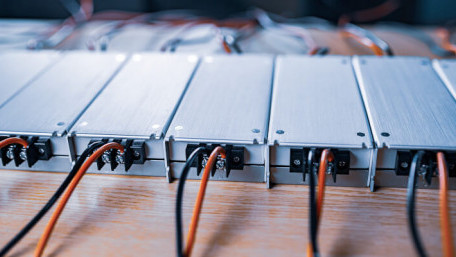 Silicon can Match WBG Efficiency in Totem-pole PFC Circuits