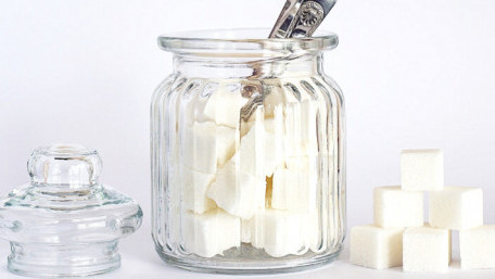 The Surprising Impact of Sugar on Flow Batteries