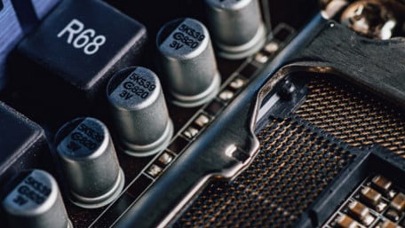 Using Fast Recovery Diode MOSFETs in Power Supplies