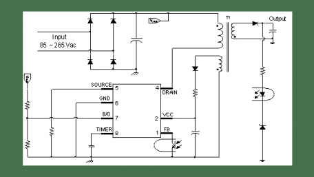 Flyback Regulator with Multi-Mode Control and 700V MOSFET