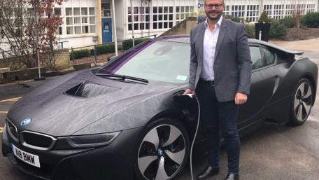 Demo Charges Electric Vehicle from Hydrogen Fuel Cell