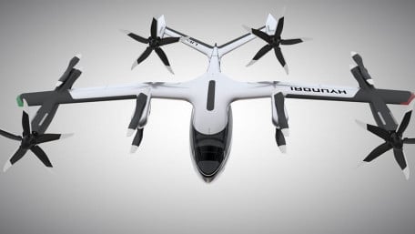 Hyundai Shows Full-Sized Electric VTOL Air-Taxi Concept