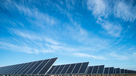 More Spacing Between Solar Panels Helps Convective Cooling